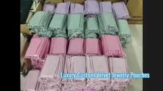 gold or silvery pu leather magnet pouch